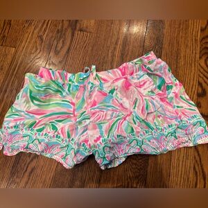 Lilly Pulitzer Pink and Green Patterned Women Shorts